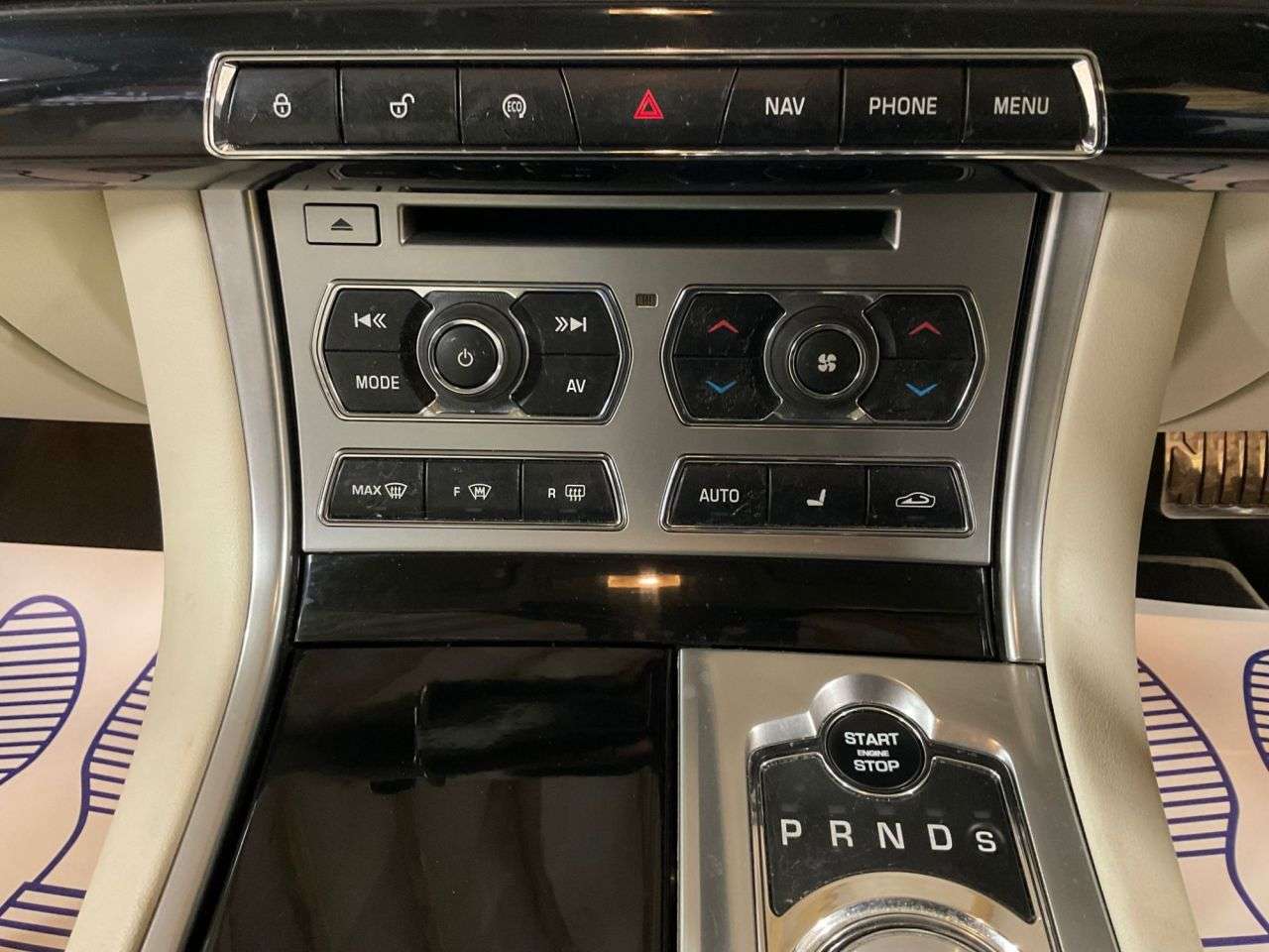 2013 JAGUAR XF 2013 JAGUAR XF