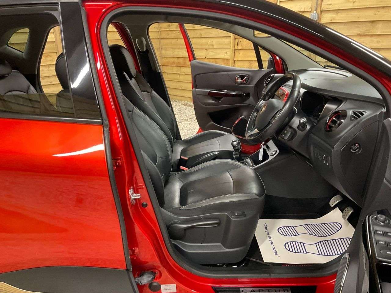 2016 RENAULT CAPTUR 2016 RENAULT CAPTUR