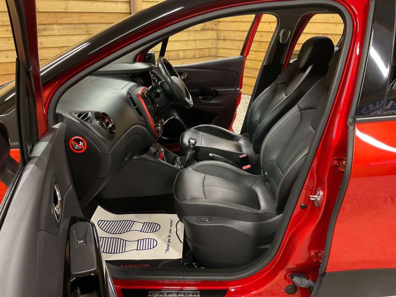 2016 RENAULT CAPTUR 2016 RENAULT CAPTUR