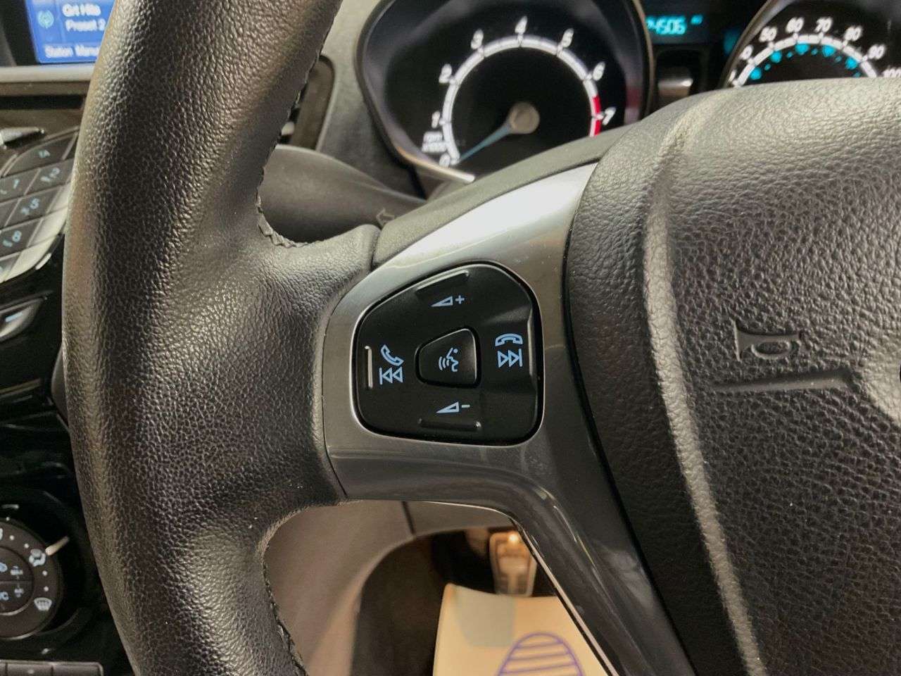 2016 FORD FIESTA 2016 FORD FIESTA