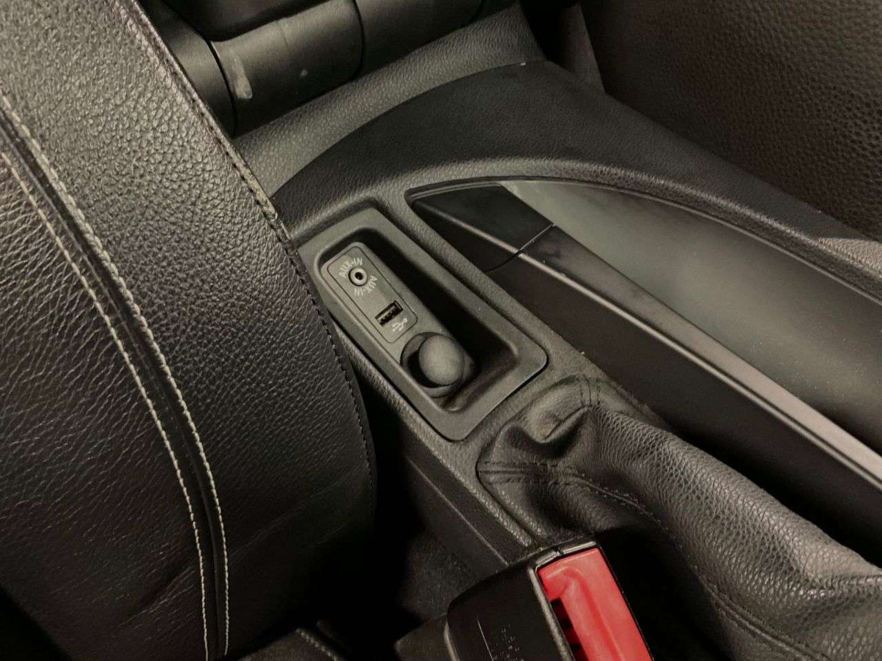 2013 BMW 1 SERIES 2013 BMW 1 SERIES