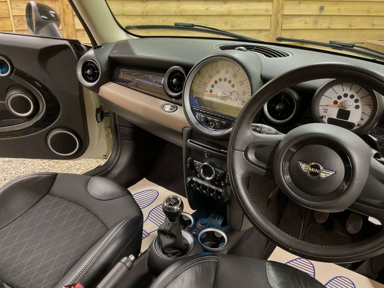 2014 MINI HATCH 2014 MINI HATCH