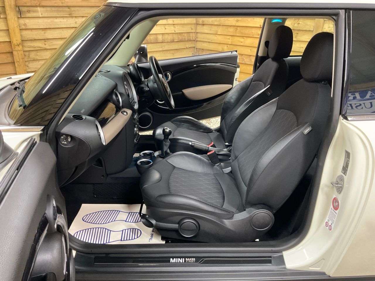 2014 MINI HATCH 2014 MINI HATCH