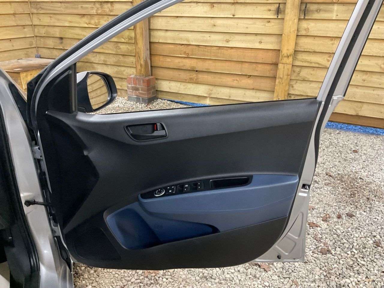 2017 HYUNDAI I10 2017 HYUNDAI I10