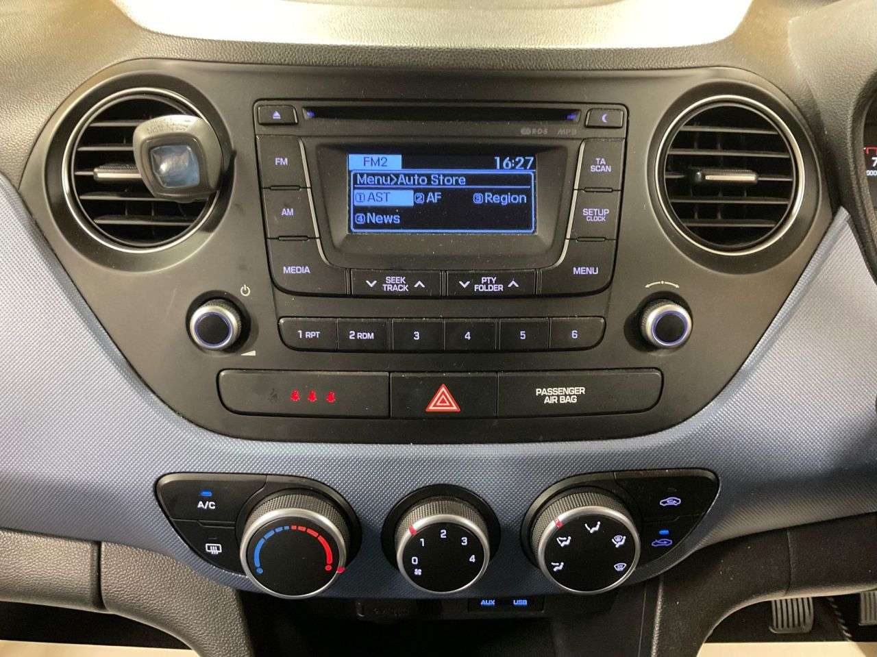 2017 HYUNDAI I10 2017 HYUNDAI I10