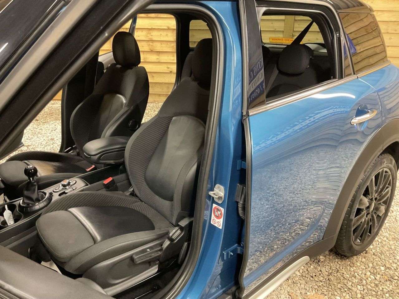 2017 MINI COUNTRYMAN 2017 MINI COUNTRYMAN