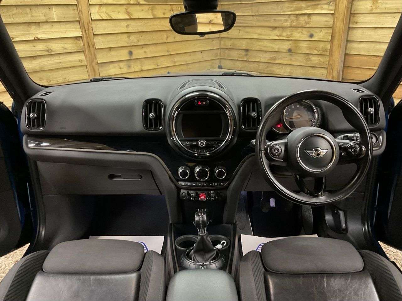 2017 MINI COUNTRYMAN 2017 MINI COUNTRYMAN