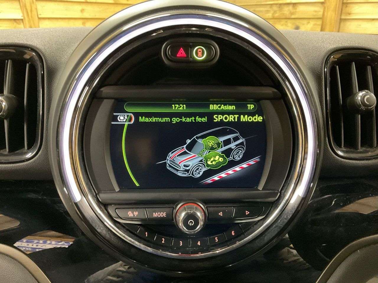 2017 MINI COUNTRYMAN 2017 MINI COUNTRYMAN