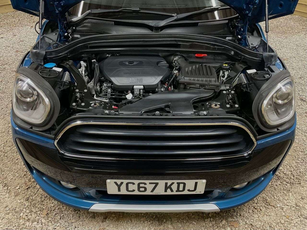 2017 MINI COUNTRYMAN 2017 MINI COUNTRYMAN