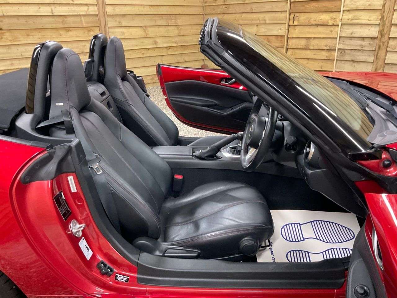 2015 MAZDA MX-5 2015 MAZDA MX-5