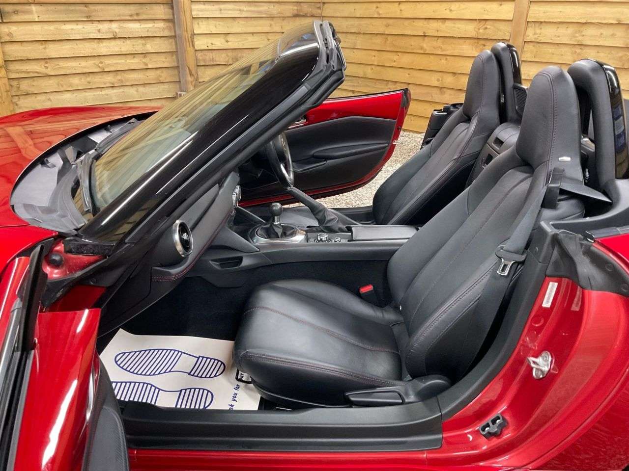 2015 MAZDA MX-5 2015 MAZDA MX-5