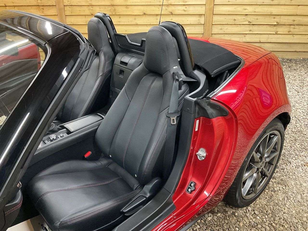 2015 MAZDA MX-5 2015 MAZDA MX-5