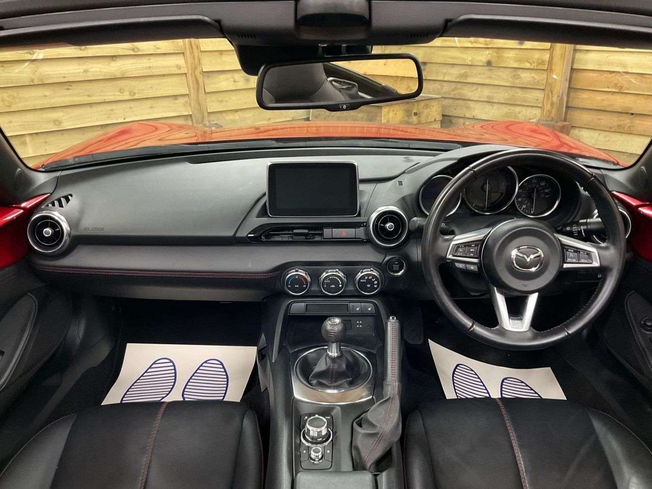 2015 MAZDA MX-5 2015 MAZDA MX-5