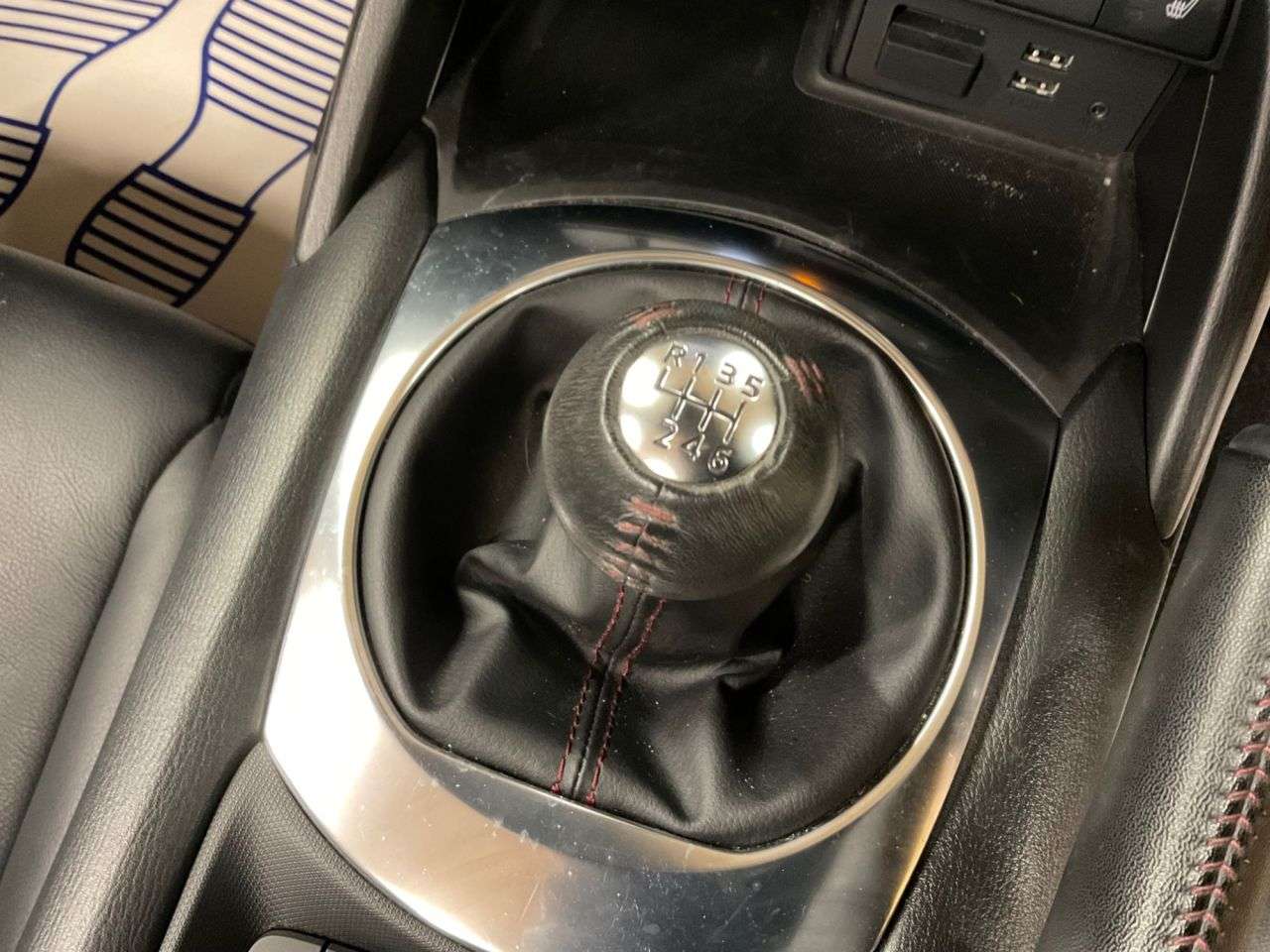 2015 MAZDA MX-5 2015 MAZDA MX-5