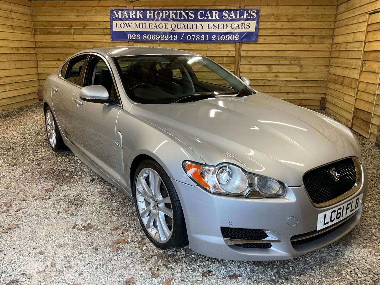 2011 JAGUAR XF 2011 JAGUAR XF