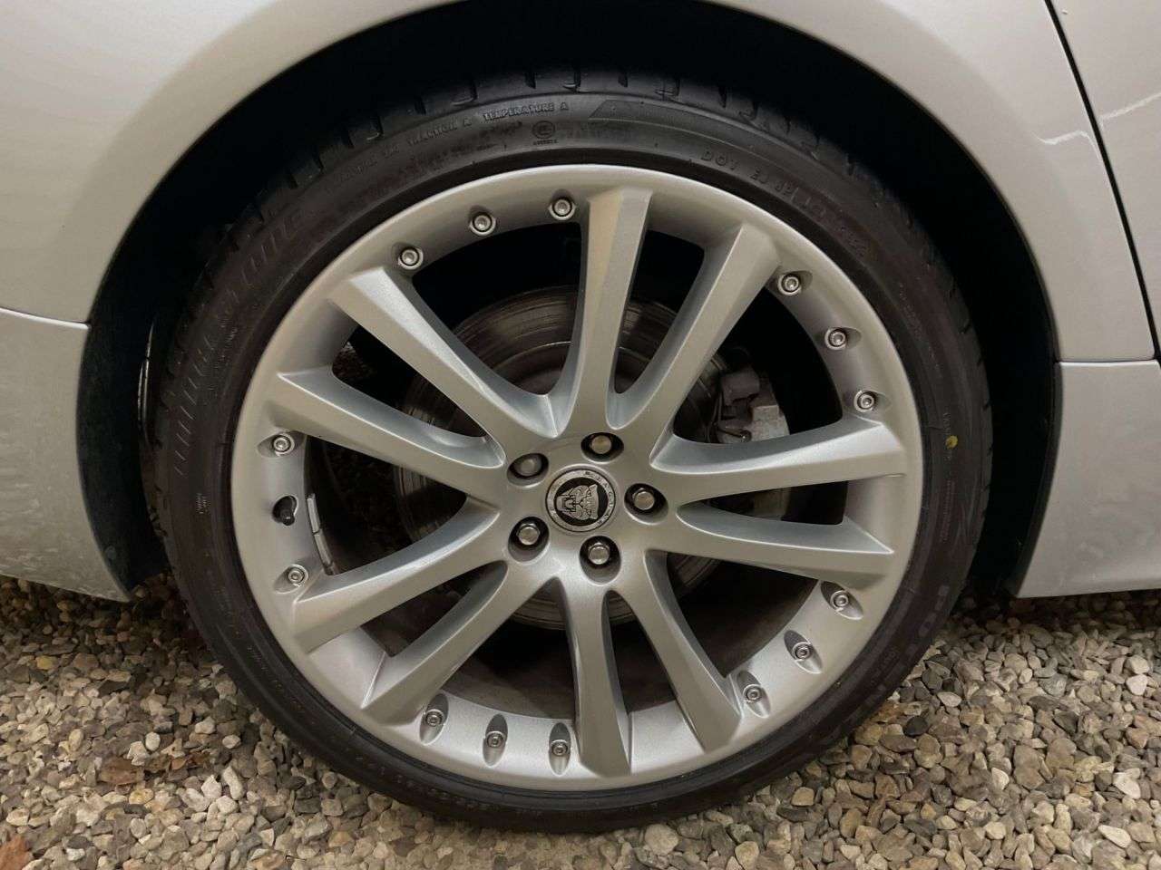 2011 JAGUAR XF 2011 JAGUAR XF