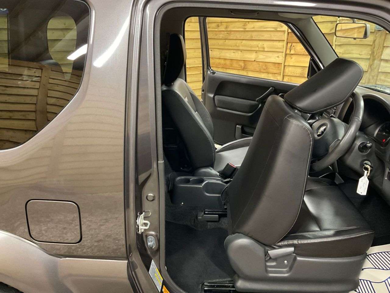 2013 SUZUKI JIMNY 2013 SUZUKI JIMNY