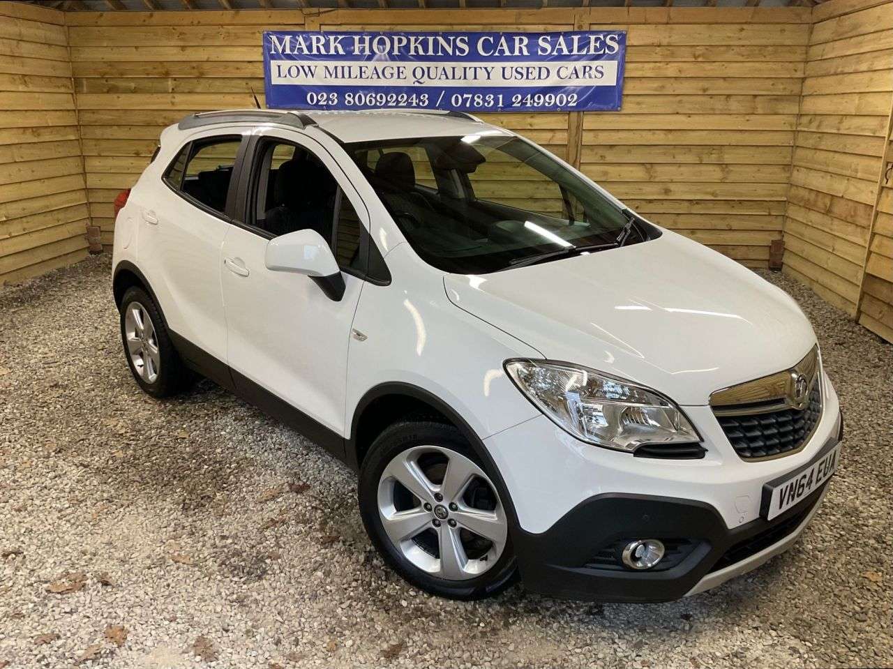 A 2014 VAUXHALL MOKKA 1.6 Tech Line SUV 5dr Petrol Manual 2WD Euro 5 (s/s) (115 ps) HIGH SPEC ONL A 2014 VAUXHALL MOKKA 1.6 Tech Line SUV 5dr Petrol Manual 2WD Euro 5 (s/s) (115 ps) HIGH SPEC ONL