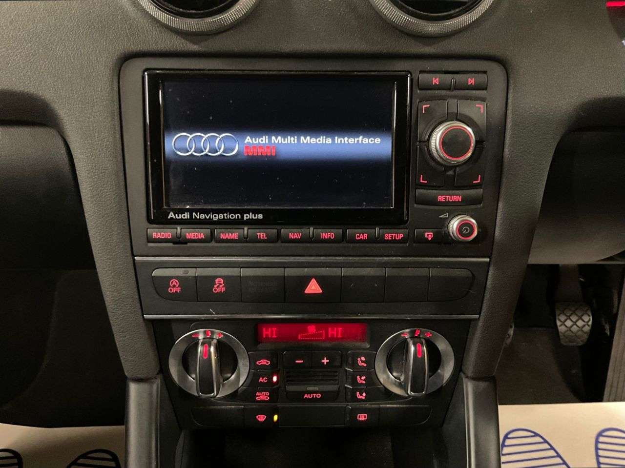 2013 AUDI A3 CABRIOLET 2013 AUDI A3 CABRIOLET