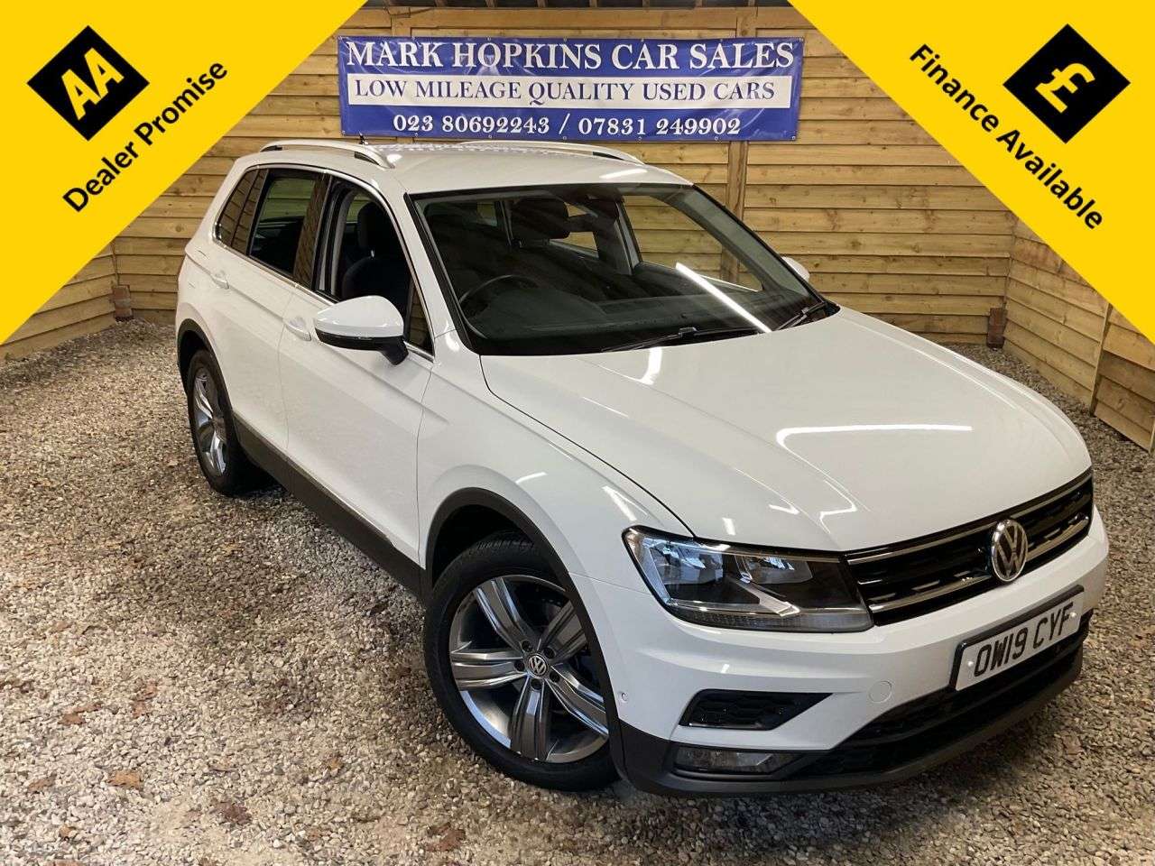 A 2019 VOLKSWAGEN TIGUAN 1.5 TSI EVO Match SUV 5dr Petrol DSG Euro 6 (s/s) (150 ps) DEMO+ONE OWNER H A 2019 VOLKSWAGEN TIGUAN 1.5 TSI EVO Match SUV 5dr Petrol DSG Euro 6 (s/s) (150 ps) DEMO+ONE OWNER H