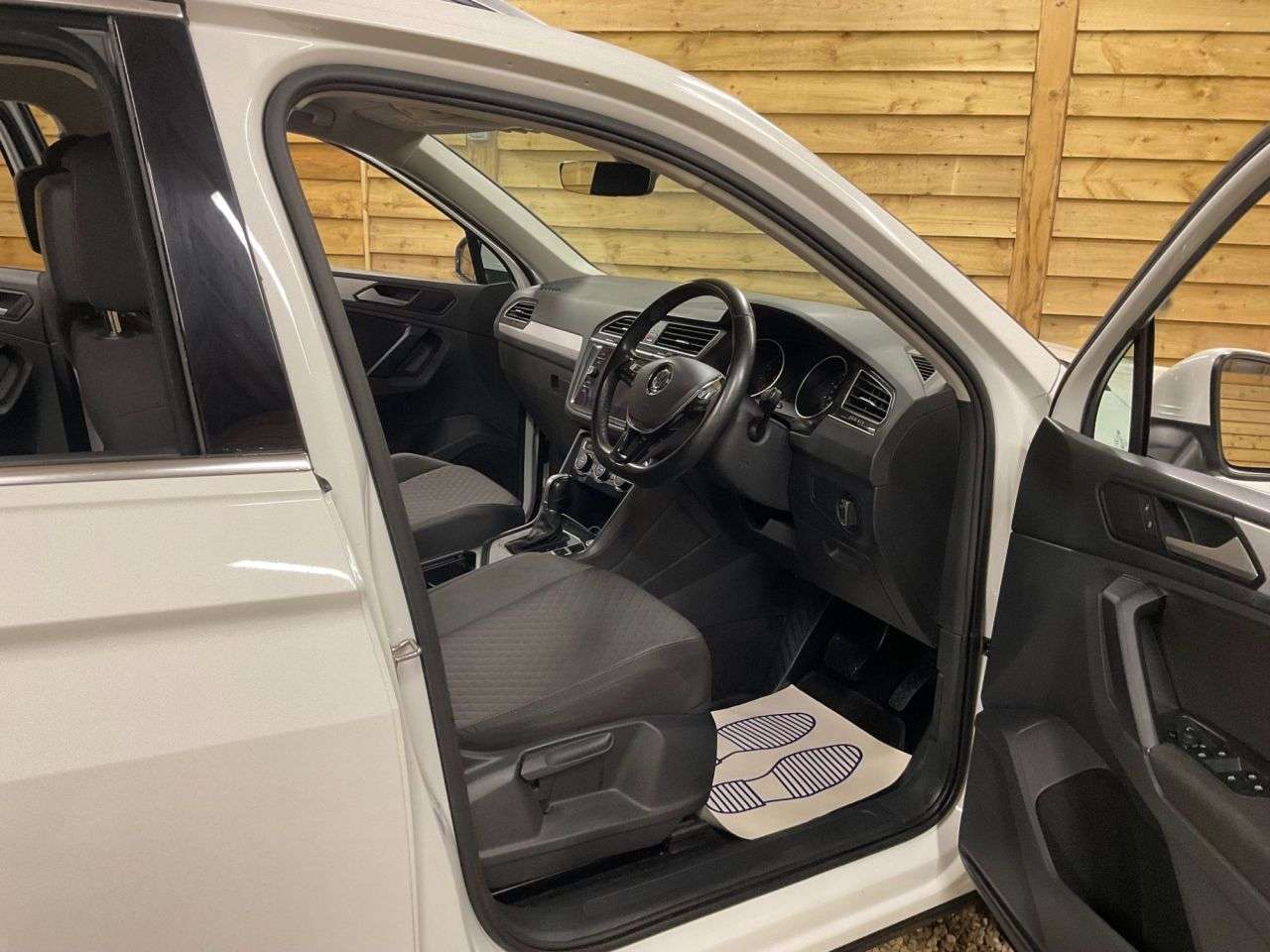 2019 VOLKSWAGEN TIGUAN 2019 VOLKSWAGEN TIGUAN