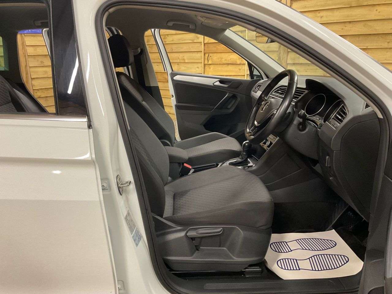 2019 VOLKSWAGEN TIGUAN 2019 VOLKSWAGEN TIGUAN