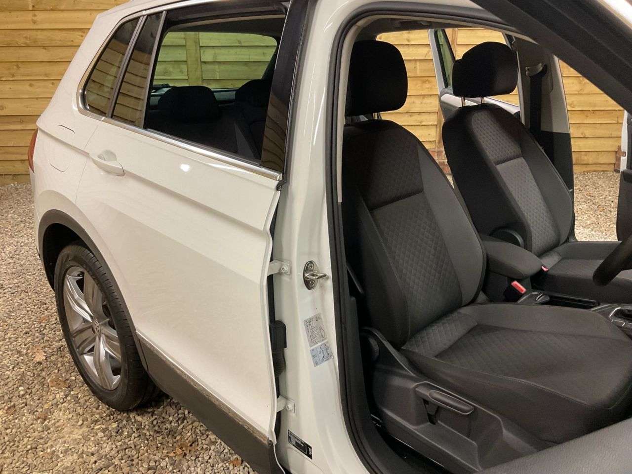 2019 VOLKSWAGEN TIGUAN 2019 VOLKSWAGEN TIGUAN