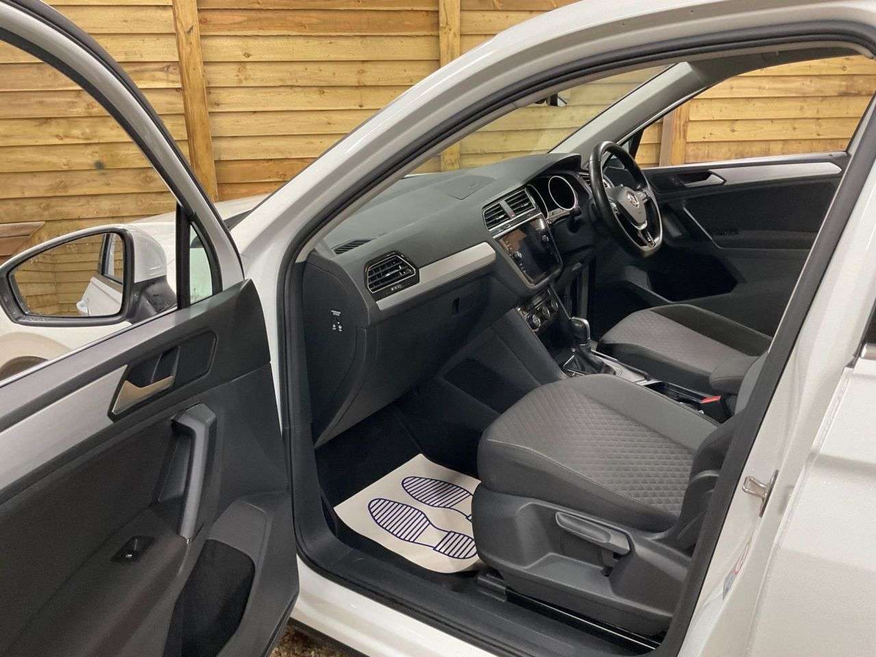 2019 VOLKSWAGEN TIGUAN 2019 VOLKSWAGEN TIGUAN