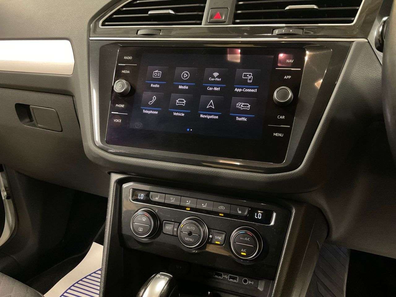 2019 VOLKSWAGEN TIGUAN 2019 VOLKSWAGEN TIGUAN