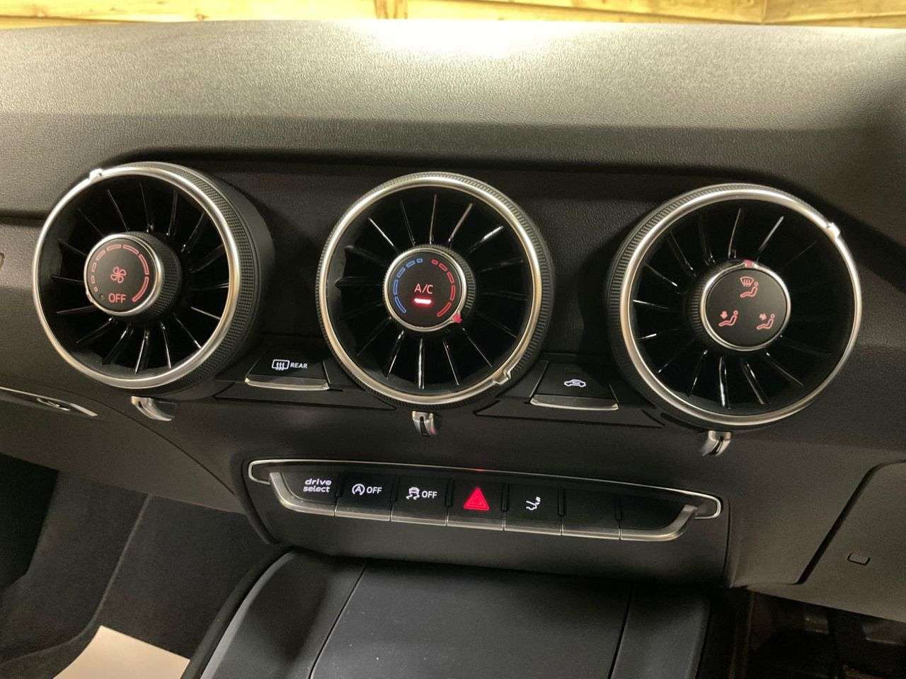 2016 AUDI TT 2016 AUDI TT