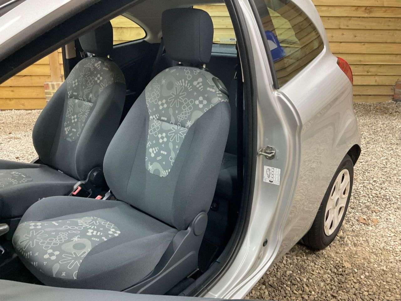 2013 FORD KA 2013 FORD KA