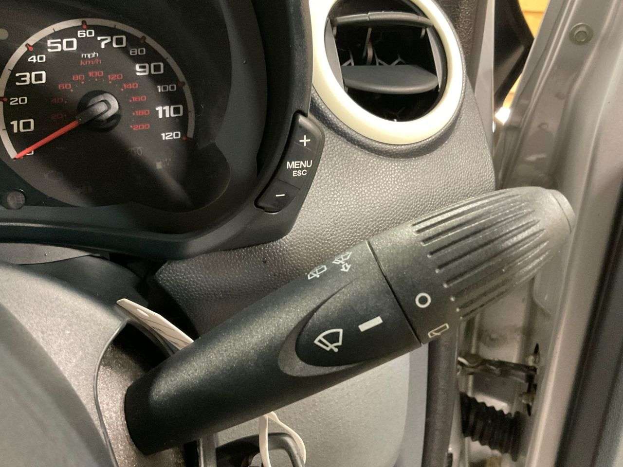 2013 FORD KA 2013 FORD KA