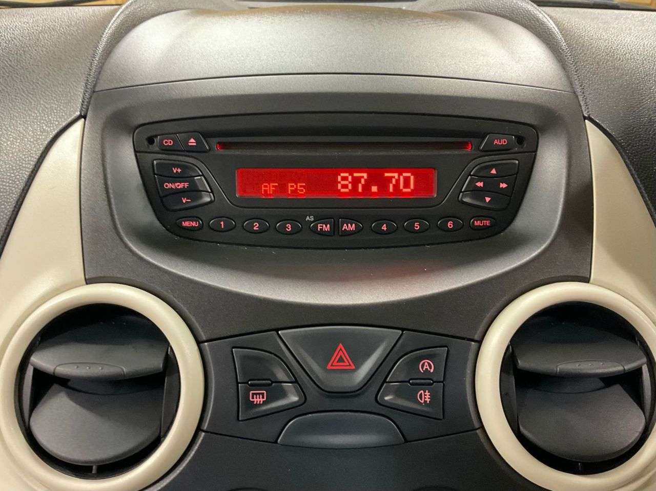 2013 FORD KA 2013 FORD KA