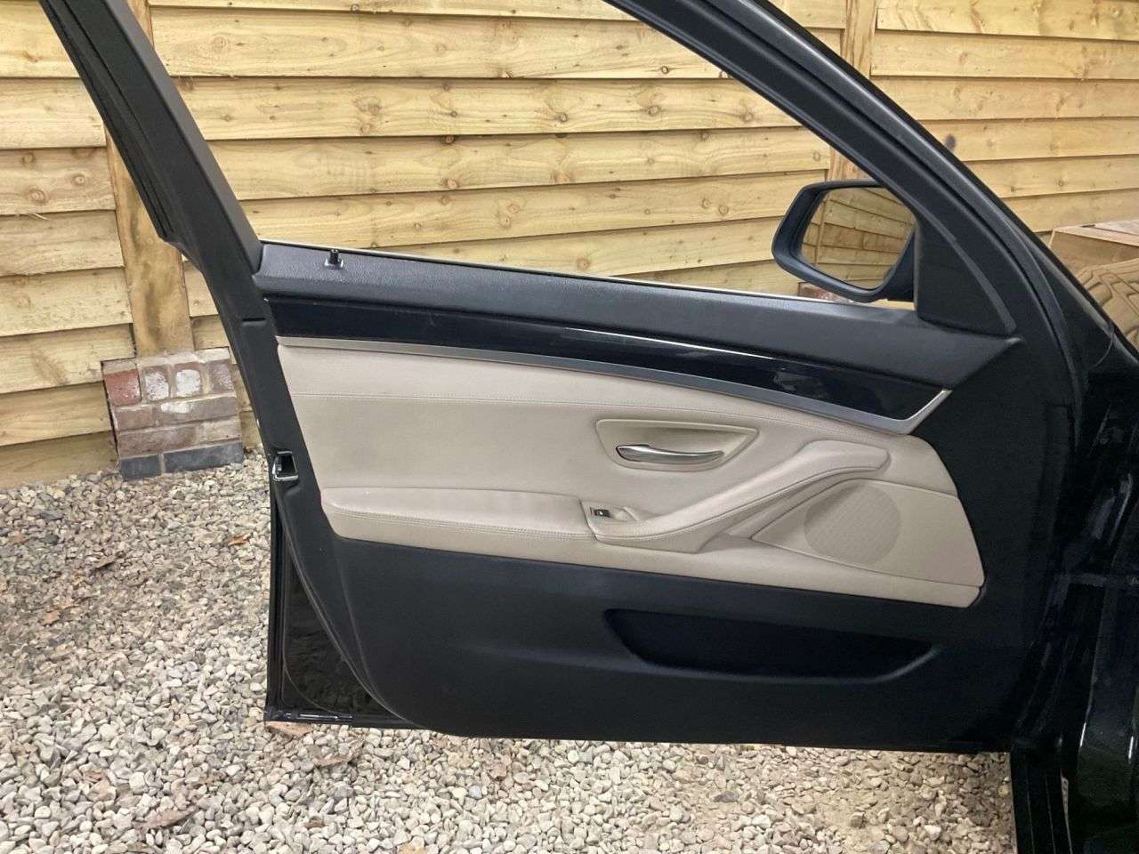 2011 BMW 5 SERIES 2011 BMW 5 SERIES