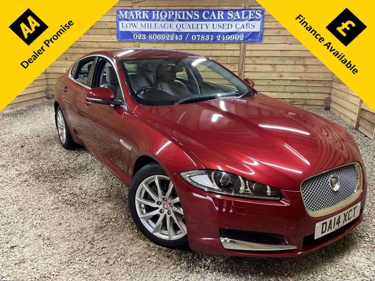 A 2014 JAGUAR XF 3.0d V6 Luxury Saloon 4dr Diesel Auto Euro 5 (s/s) (240 ps) **DEMO+ONE PRIV A 2014 JAGUAR XF 3.0d V6 Luxury Saloon 4dr Diesel Auto Euro 5 (s/s) (240 ps) **DEMO+ONE PRIV