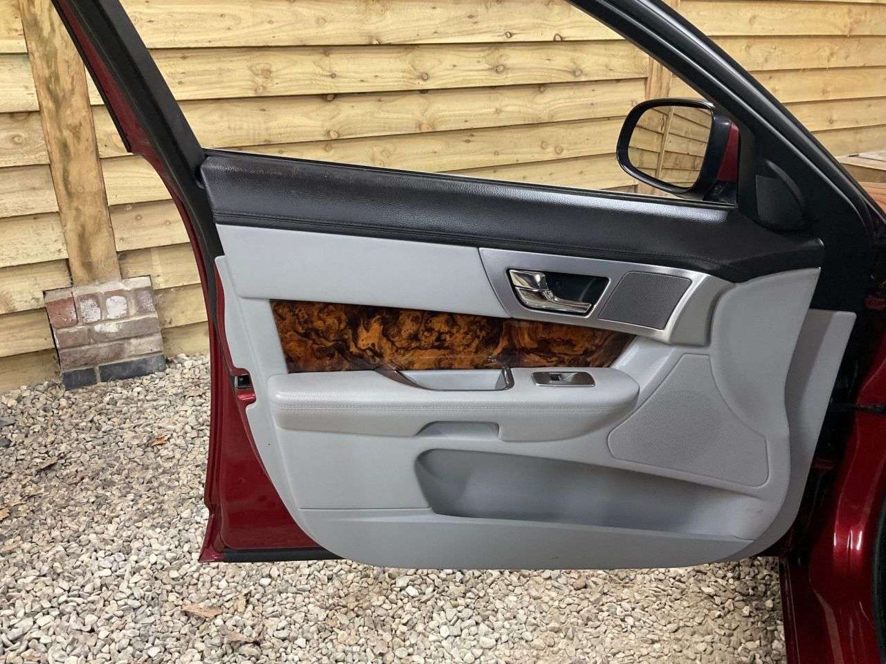 2014 JAGUAR XF 2014 JAGUAR XF