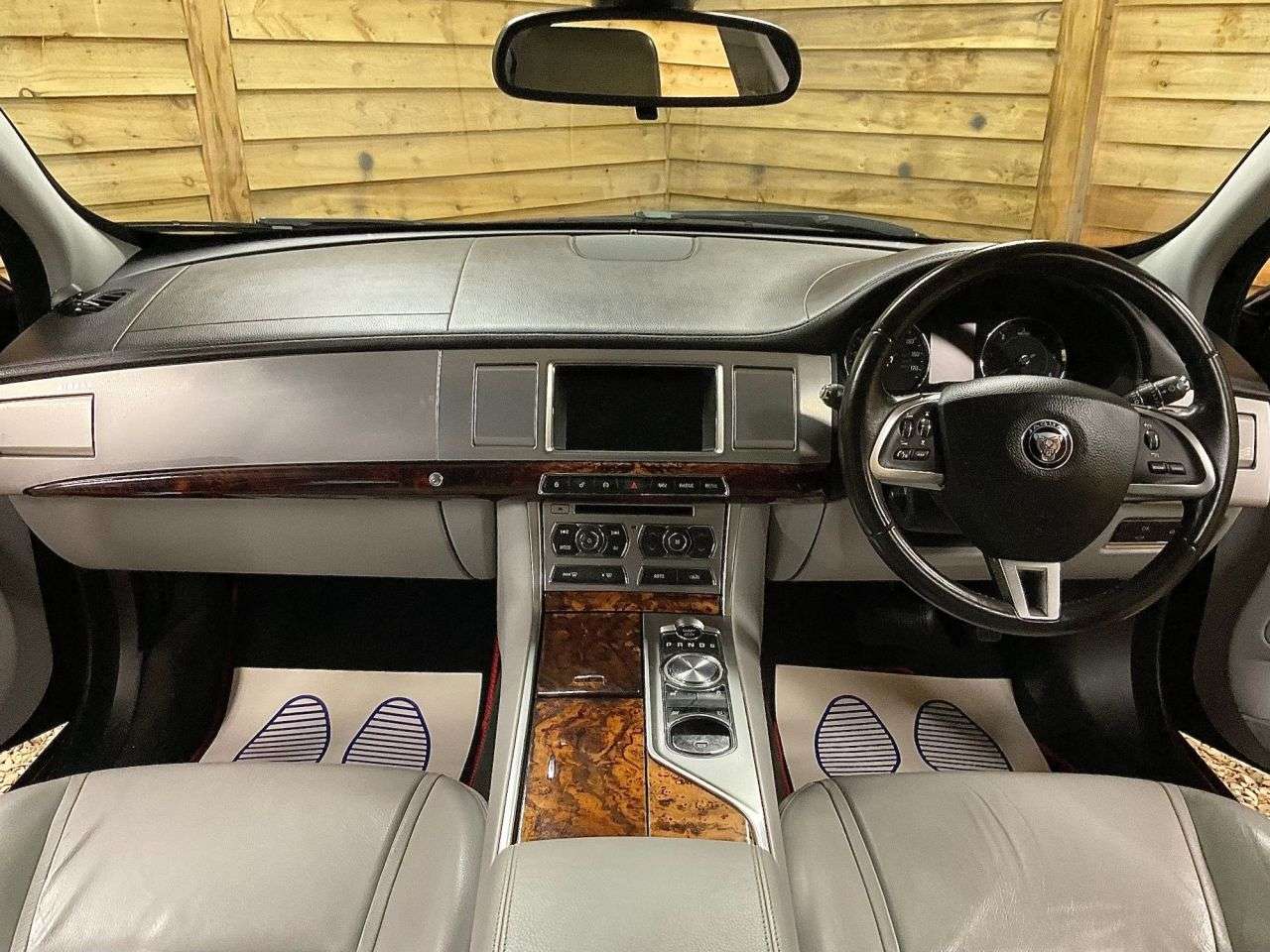 2014 JAGUAR XF 2014 JAGUAR XF