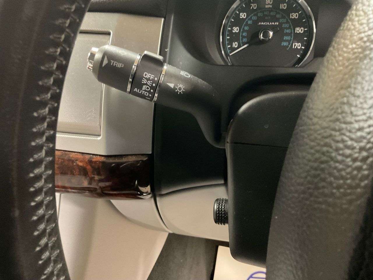 2014 JAGUAR XF 2014 JAGUAR XF