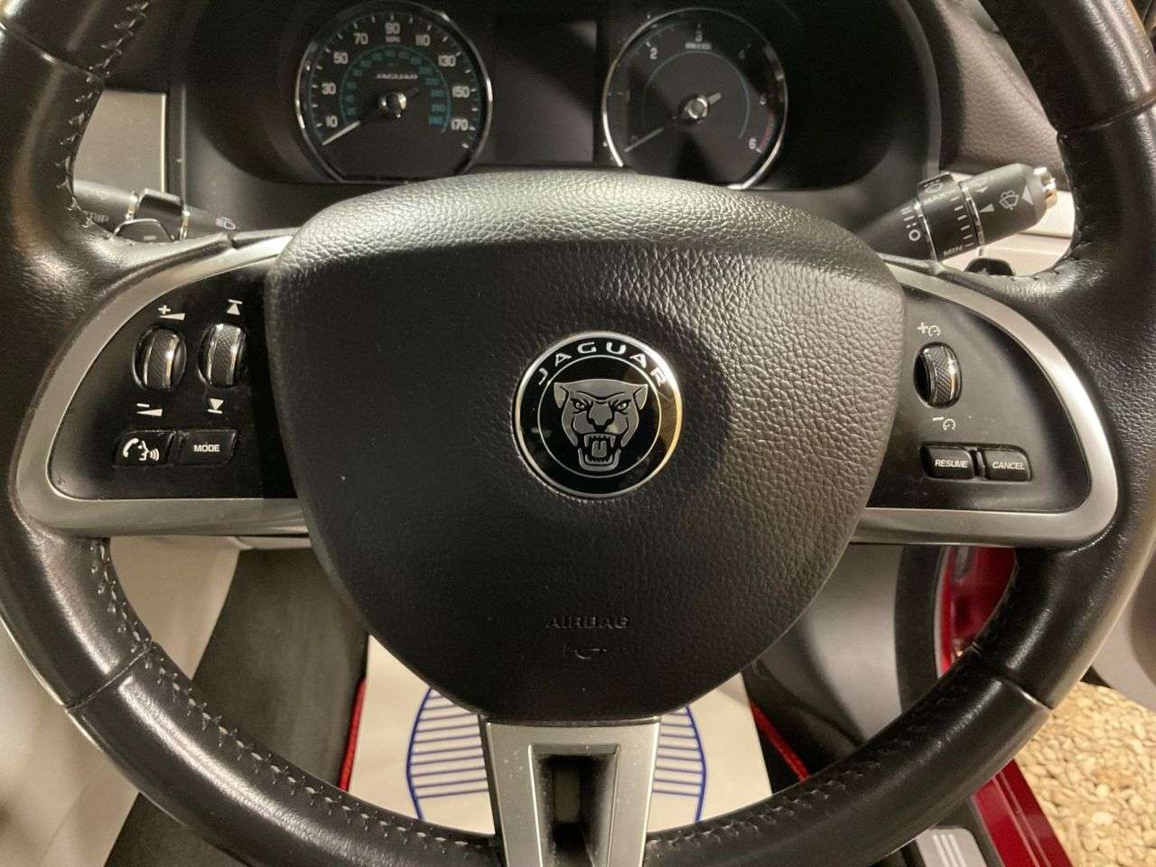 2014 JAGUAR XF 2014 JAGUAR XF