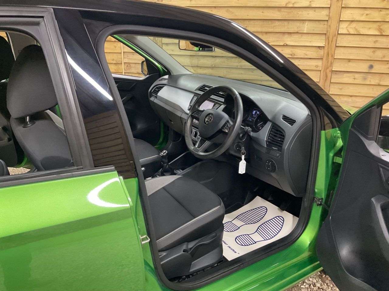 2018 SKODA FABIA 2018 SKODA FABIA