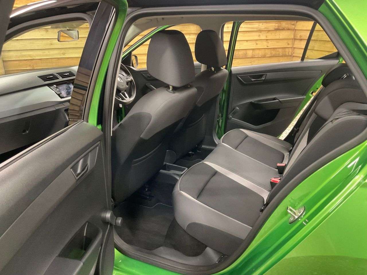 2018 SKODA FABIA 2018 SKODA FABIA