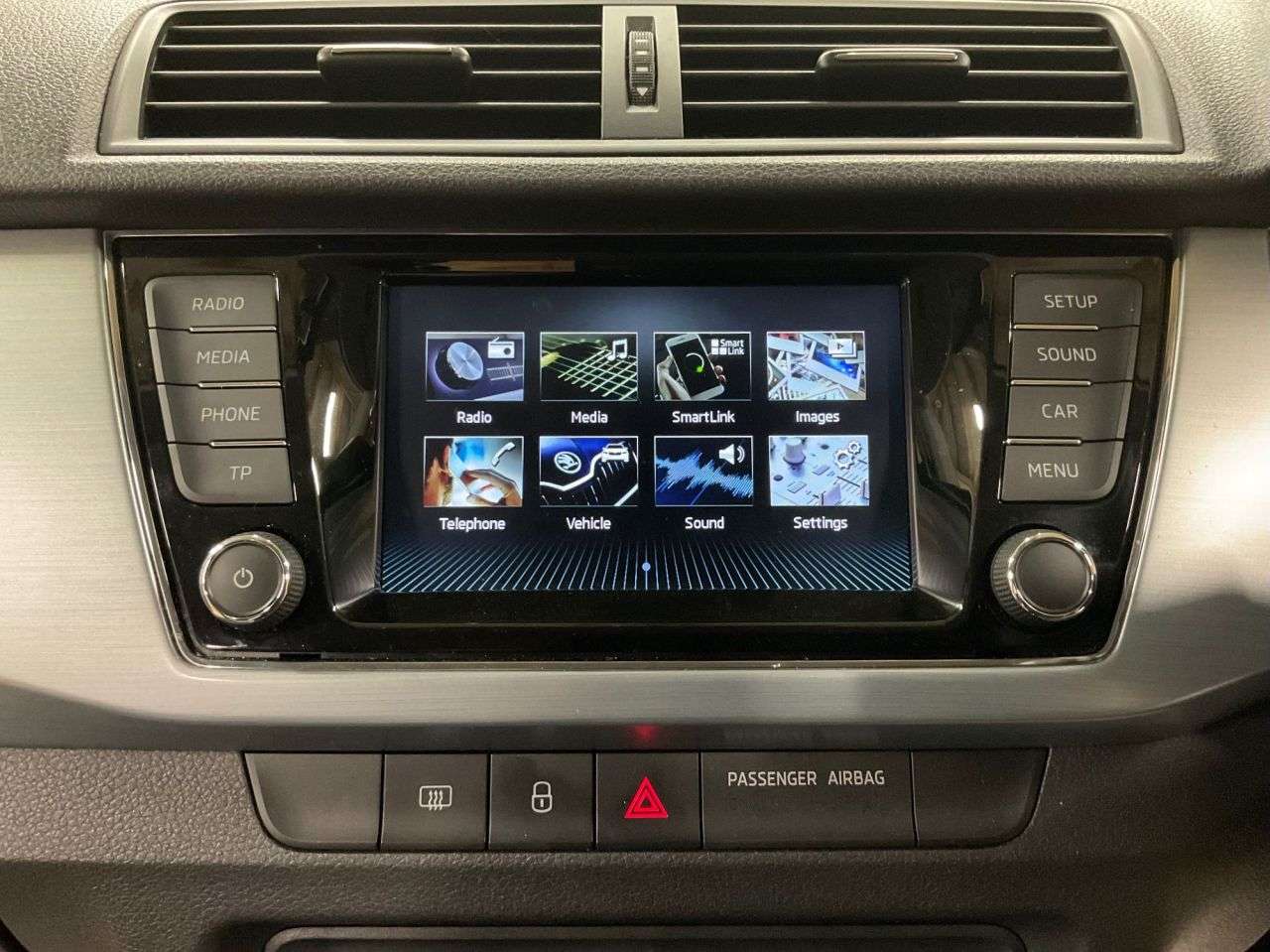 2018 SKODA FABIA 2018 SKODA FABIA