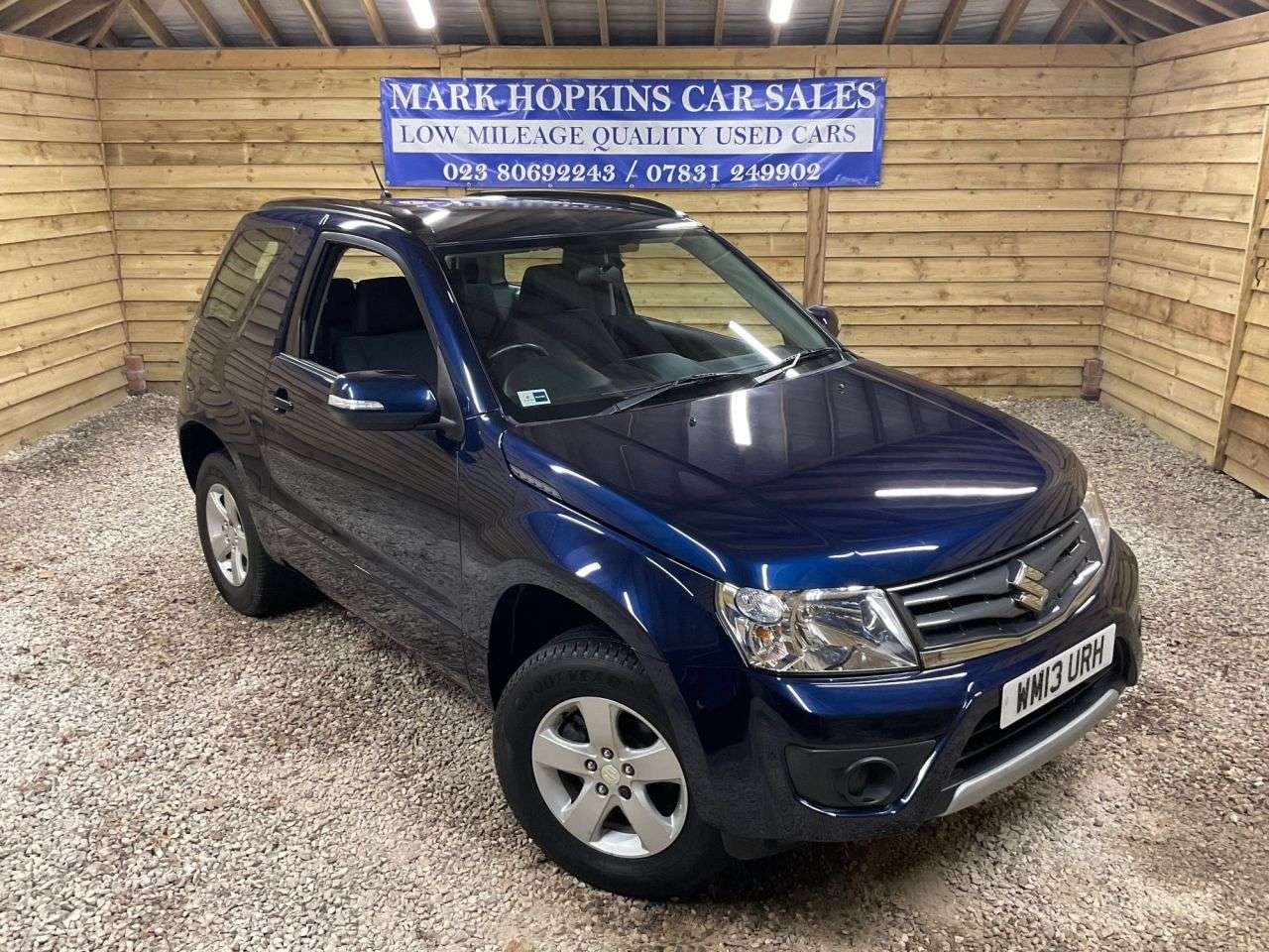 A 2013 SUZUKI GRAND VITARA 1.6 VVT SZ3 SUV 3dr Petrol Manual 4WD Euro 5 (106 ps) TWO OWNERS INCREDIBLY A 2013 SUZUKI GRAND VITARA 1.6 VVT SZ3 SUV 3dr Petrol Manual 4WD Euro 5 (106 ps) TWO OWNERS INCREDIBLY