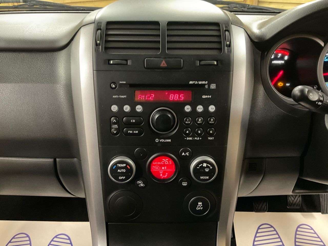 2013 SUZUKI GRAND VITARA 2013 SUZUKI GRAND VITARA