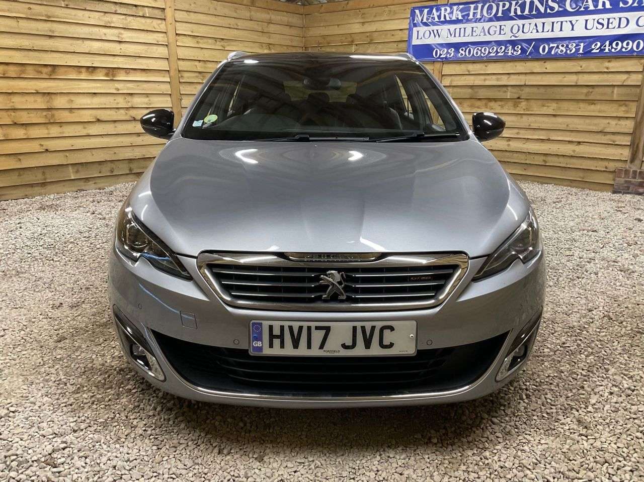 2017 PEUGEOT 308 SW 2017 PEUGEOT 308 SW