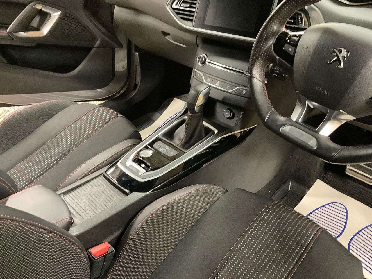 2017 PEUGEOT 308 SW 2017 PEUGEOT 308 SW