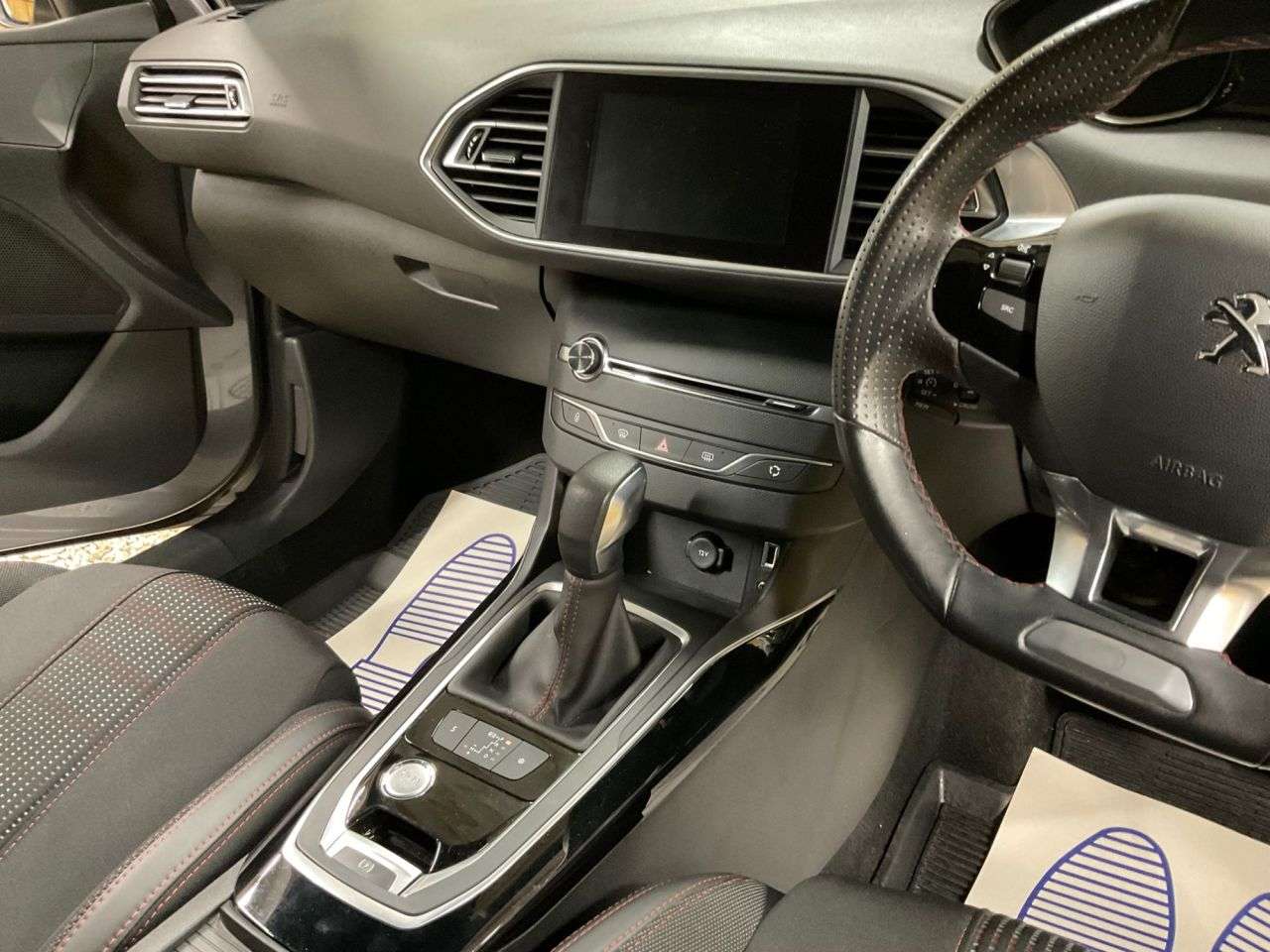 2017 PEUGEOT 308 SW 2017 PEUGEOT 308 SW