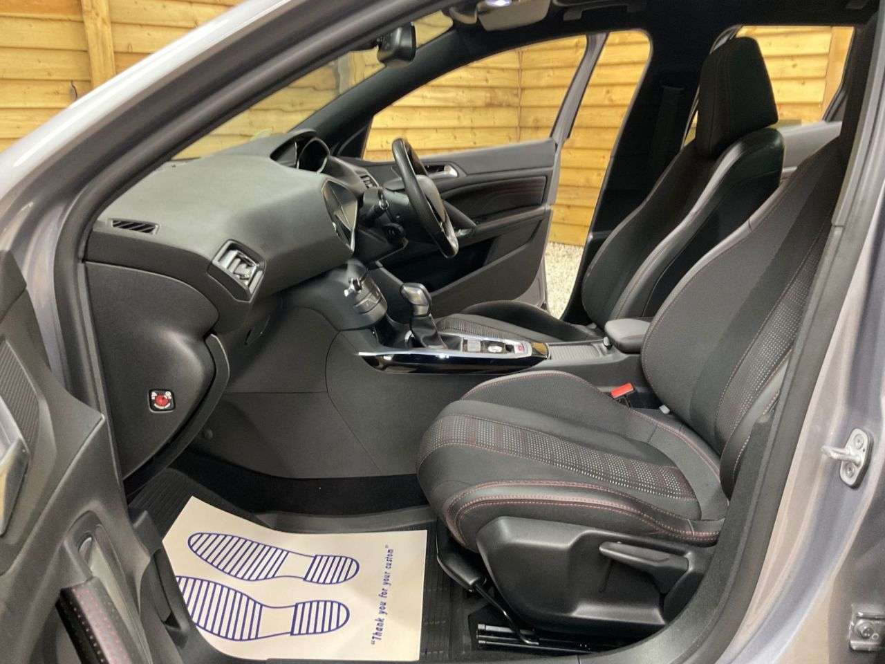 2017 PEUGEOT 308 SW 2017 PEUGEOT 308 SW