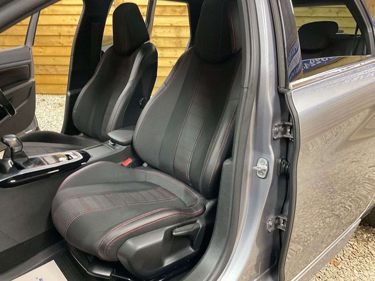 2017 PEUGEOT 308 SW 2017 PEUGEOT 308 SW