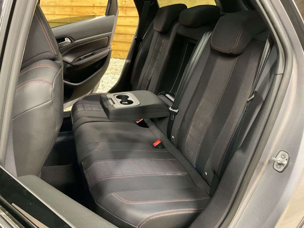 2017 PEUGEOT 308 SW 2017 PEUGEOT 308 SW